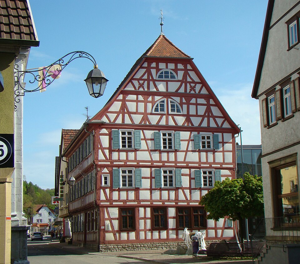 Umzug von Adelsheim nach Zypern per Container: Stadtansicht Adelsheim – Foto: Peter Schmelzle, CC BY-SA 3.0, via Wikimedia Commons Umzug von Adelsheim nach Zypern per Container: Stadtansicht Adelsheim