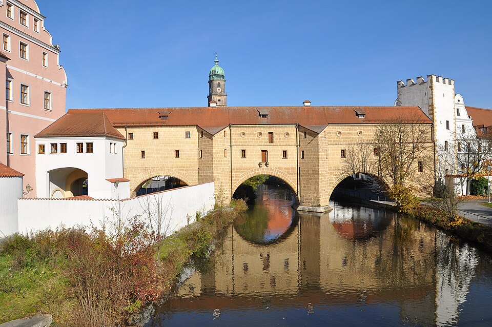 Umzug von Amberg nach Zypern per Container: Amberg Stadtbrille – Foto: RobRoskopp, CC BY-SA 3.0, via Wikimedia Commons Umzug von Amberg nach Zypern per Container: Amberg Stadtbrille