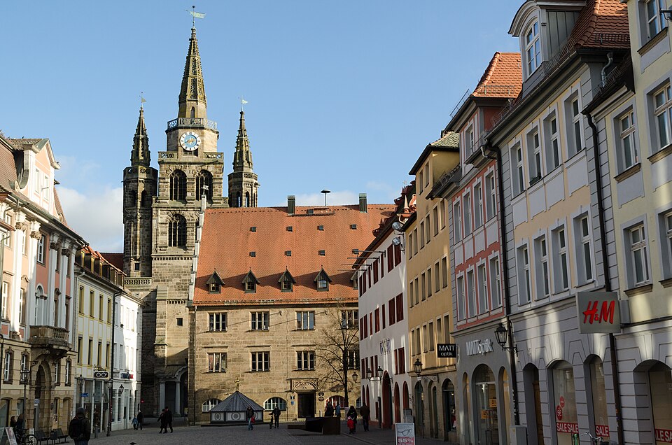 Umzug von Ansbach nach Zypern per Container: Stadtansicht Ansbach – Foto: Tilman2007, CC BY-SA 3.0, via Wikimedia Commons Umzug von Ansbach nach Zypern per Container: Stadtansicht Ansbach