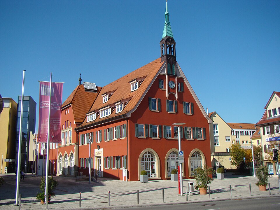 Umzug von Asperg nach Zypern per Container: Stadtansicht Asperg – Foto: Peter Schmelzle, CC BY-SA 3.0, via Wikimedia Commons Umzug von Asperg nach Zypern per Container: Stadtansicht Asperg