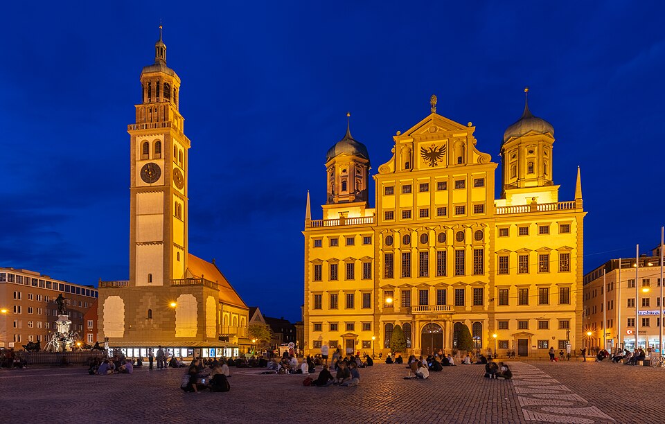 Umzug von Augsburg nach Zypern per Container: Plaza del Ayuntamiento, Augsburgo, Alemania, DD HDR – Foto: Diego Delso, CC BY-SA 4.0, via Wikimedia Commons Umzug von Augsburg nach Zypern per Container: Plaza del Ayuntamiento, Augsburgo, Alemania, DD HDR