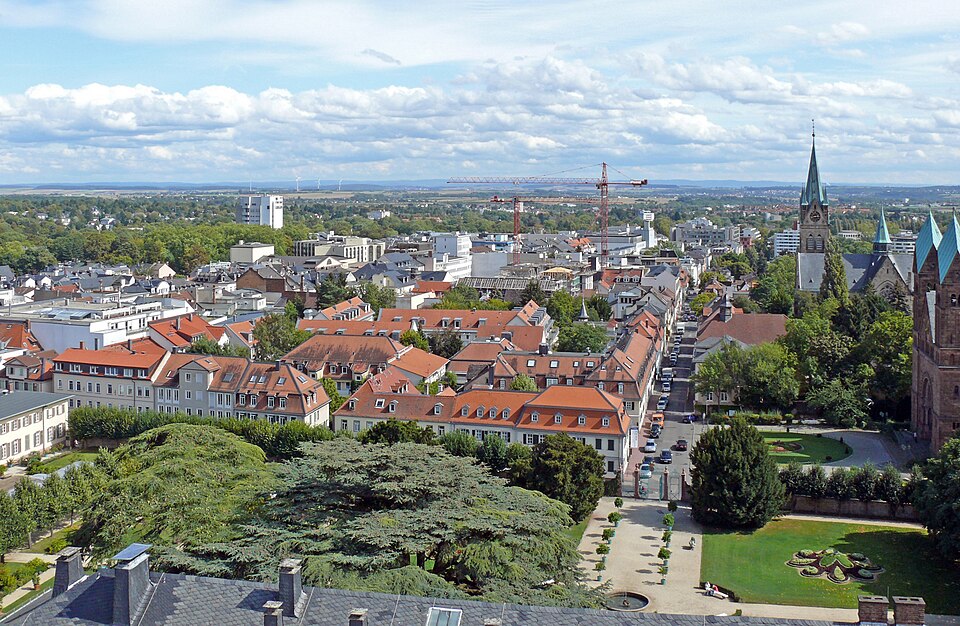Umzug von Bad Homburg vor der Höhe nach Zypern per Container: Bad homburg dorotheenstrasse in Bad Homburg vor der Höhe