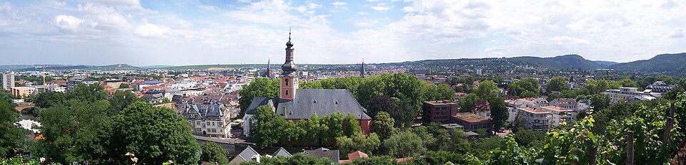 Umzug von Bad Kreuznach nach Zypern per Container: Panorama Kreuznach in Bad Kreuznach – Foto: Axolotl Nr. 733, CC BY-SA 3.0, via Wikimedia Commons Umzug von Bad Kreuznach nach Zypern per Container: Panorama Kreuznach in Bad Kreuznach