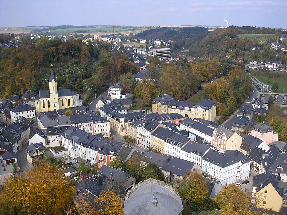 Umzug von Bad Lobenstein nach Zypern per Container: Altstadt Bad Lobenstein – Foto: Michael Sander, CC BY-SA 3.0, via Wikimedia Commons Umzug von Bad Lobenstein nach Zypern per Container: Altstadt Bad Lobenstein