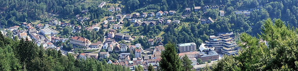 Umzug von Bad Wildbad nach Zypern per Container: Bad Wildbad (Sommerberg-Hotel) ies – Foto: Frank Vincentz, CC BY-SA 3.0, via Wikimedia Commons Umzug von Bad Wildbad nach Zypern per Container: Bad Wildbad (Sommerberg-Hotel) ies
