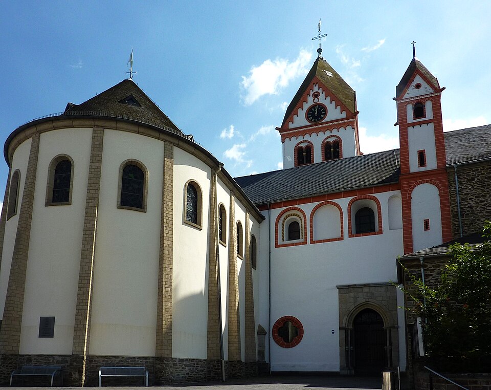 Umzug von Bendorf nach Zypern per Container: St. Medardus – Foto: Chris06, CC0, via Wikimedia Commons Umzug von Bendorf nach Zypern per Container: St. Medardus