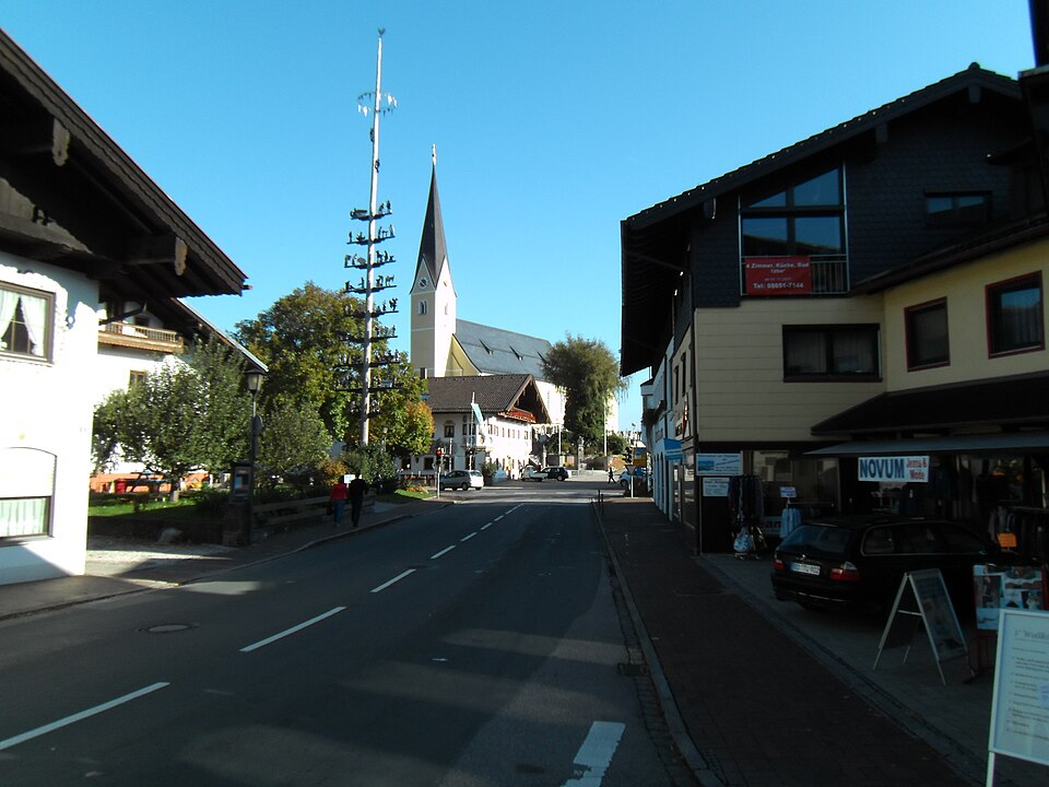 Umzug von Bernau am Chiemsee nach Zypern per Palette: Bernau Okt in Bernau am Chiemsee