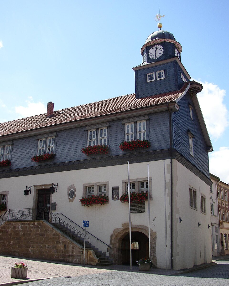 Umzug von Bleicherode nach Zypern per Container: Bleicherode town hall