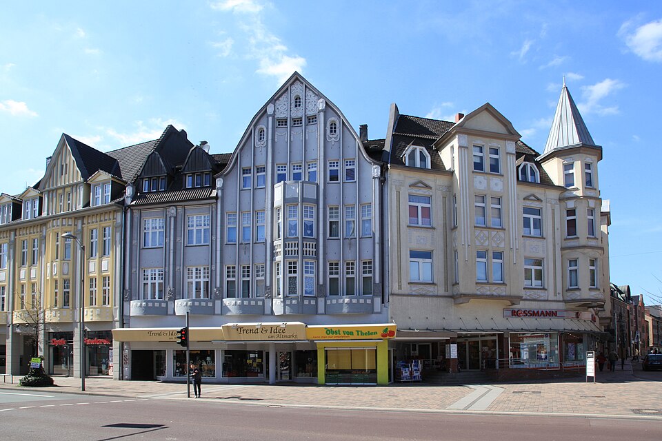 Umzug von Bottrop nach Zypern per Container: Altmarkt ies in Bottrop – Foto: Frank Vincentz, CC BY-SA 3.0, via Wikimedia Commons Umzug von Bottrop nach Zypern per Container: Altmarkt ies in Bottrop