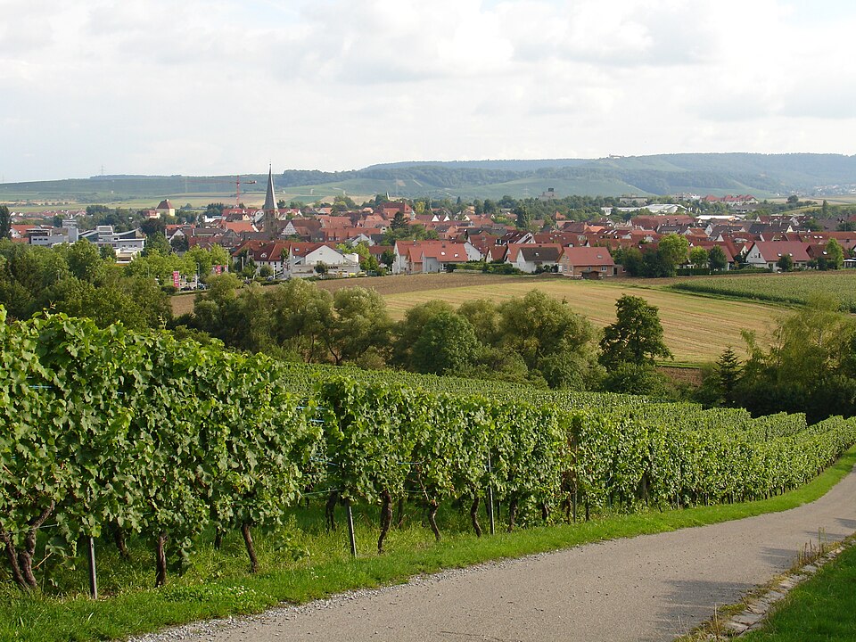Umzug von Brackenheim nach Zypern per Container: Stadtansicht Brackenheim – Foto: Foto: Martin Naujocks, CC BY-SA 3.0, via Wikimedia Commons Umzug von Brackenheim nach Zypern per Container: Stadtansicht Brackenheim