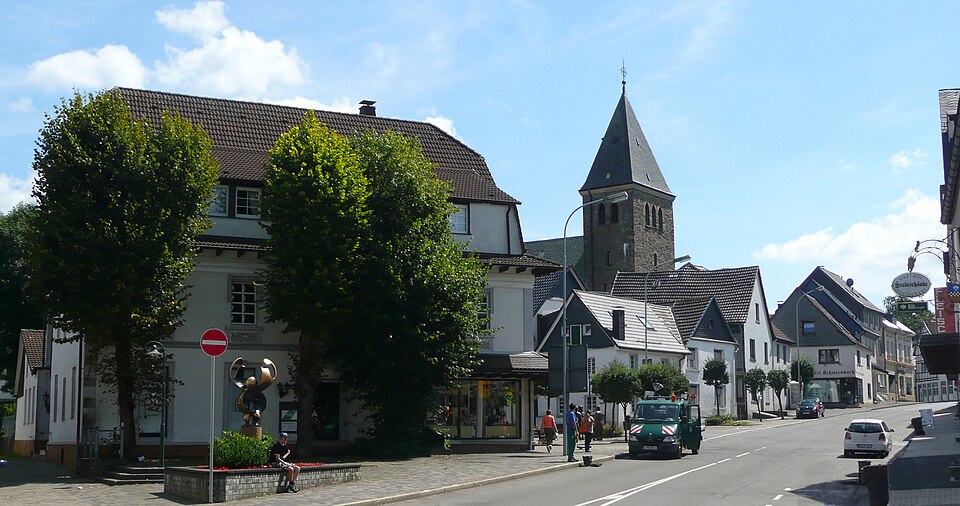 Umzug von Breckerfeld nach Zypern per Container: Stadtansicht Breckerfeld – Foto: Peter Tritthart, CC BY 3.0, via Wikimedia Commons Umzug von Breckerfeld nach Zypern per Container: Stadtansicht Breckerfeld