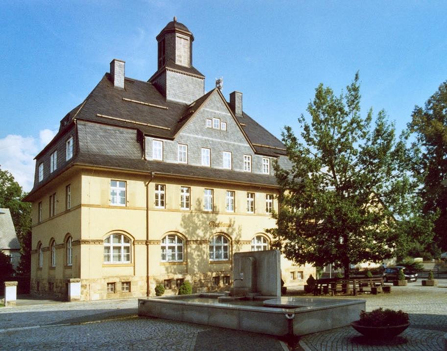 Umzug von Burkhardtsdorf nach Zypern per Container: Stadtansicht Burkhardtsdorf – Foto: Hoppel, Public domain, via Wikimedia Commons Umzug von Burkhardtsdorf nach Zypern per Container: Stadtansicht Burkhardtsdorf