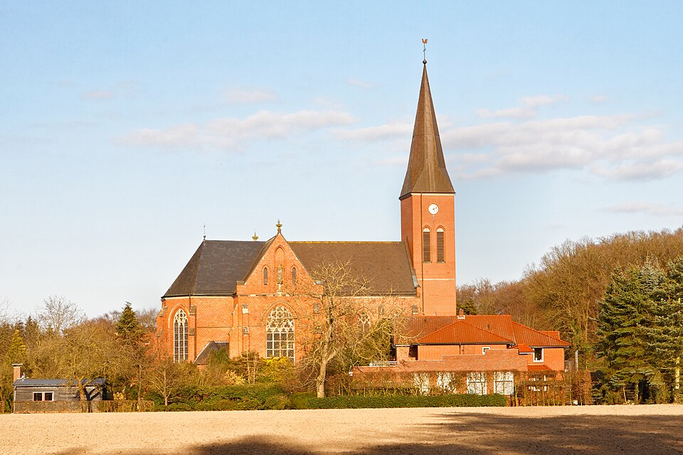 Umzug von Cappeln nach Zypern per Container: Elsten Kirche in Cappeln – Foto: Cec-clp, CC0, via Wikimedia Commons Umzug von Cappeln nach Zypern per Container: Elsten Kirche in Cappeln