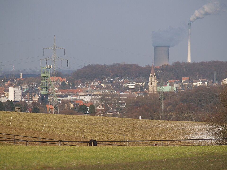 Umzug von Castrop-Rauxel nach Zypern per Palette: Castrop-Rauxel part of town – Foto: Arnold Paul, CC BY-SA 2.5, via Wikimedia Commons Umzug von Castrop-Rauxel nach Zypern per Palette: Castrop-Rauxel part of town