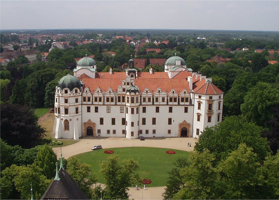 Umzug von Celle nach Zypern per Container: Stadtansicht Celle – Foto: Wikimedia-Autor, CC BY-SA 3.0, via Wikimedia Commons Umzug von Celle nach Zypern per Container: Stadtansicht Celle