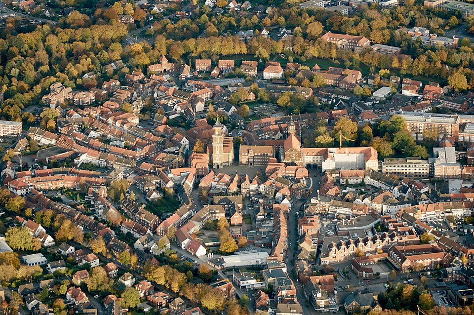 Umzug von Coesfeld nach Zypern per Container: Innenstadt Coesfeld – Foto: Günter Seggebäing, Coesfeld, CC BY-SA 3.0, via Wikimedia Commons Umzug von Coesfeld nach Zypern per Container: Innenstadt Coesfeld