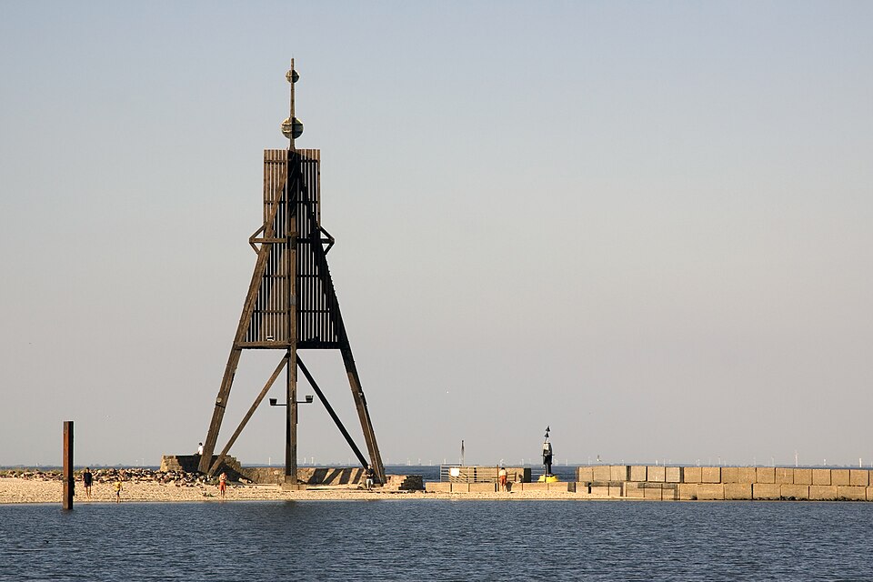 Umzug von Cuxhaven nach Zypern per Container: Stadtansicht Cuxhaven – Foto: Unukorno, CC BY-SA 3.0, via Wikimedia Commons Umzug von Cuxhaven nach Zypern per Container: Stadtansicht Cuxhaven