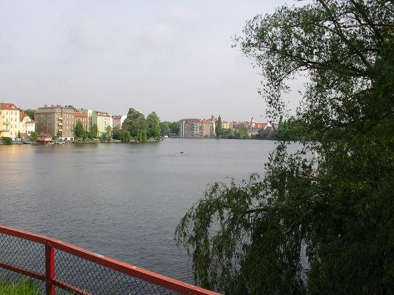 Umzug von Dahme nach Zypern per Container: Zusammenfluss Dahme Spree – Foto: Benutzer:Lienhard Schulz, CC BY-SA 3.0, via Wikimedia Commons Umzug von Dahme nach Zypern per Container: Zusammenfluss Dahme Spree
