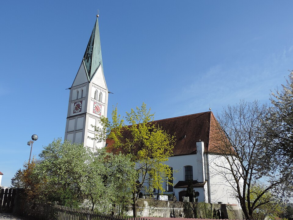 Umzug von Dasing nach Zypern per Container: St. Martin (Dasing) – Foto: Jkü, CC BY-SA 3.0, via Wikimedia Commons Umzug von Dasing nach Zypern per Container: St. Martin (Dasing)