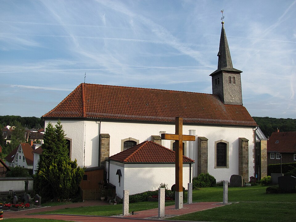 Umzug von Diekholzen nach Zypern per Container: Stadtansicht Diekholzen – Foto: Torbenbrinker, CC BY-SA 3.0, via Wikimedia Commons Umzug von Diekholzen nach Zypern per Container: Stadtansicht Diekholzen