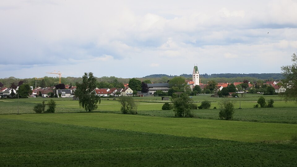 Umzug von Dietenheim nach Zypern per Container: Stadtansicht Dietenheim – Foto: Tanja283, CC BY-SA 3.0, via Wikimedia Commons Umzug von Dietenheim nach Zypern per Container: Stadtansicht Dietenheim