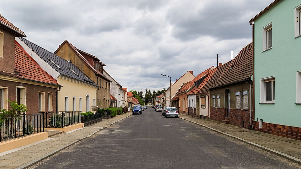Umzug von Doberlug-Kirchhain nach Zypern per Container: Doberlug-Kirchhain Altstadt – Foto: A.Savin, CC BY-SA 3.0, via Wikimedia Commons Umzug von Doberlug-Kirchhain nach Zypern per Container: Doberlug-Kirchhain Altstadt