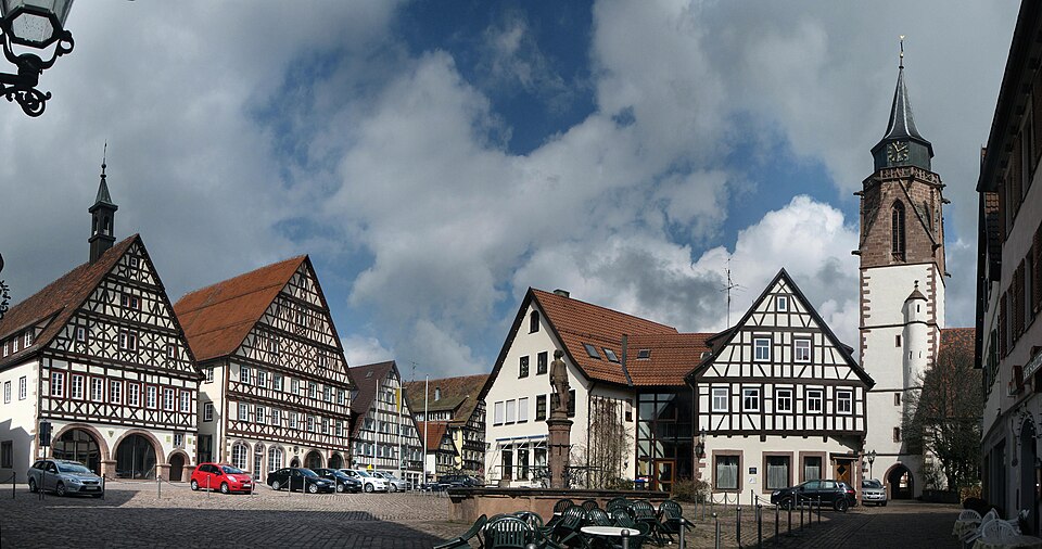 Umzug von Dornstetten nach Zypern per Container: Stadtansicht Dornstetten – Foto: Traveler100, CC BY-SA 3.0, via Wikimedia Commons Umzug von Dornstetten nach Zypern per Container: Stadtansicht Dornstetten