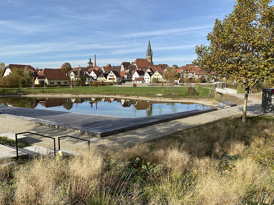 Umzug von Eppingen nach Zypern per Container: Eppingen LGS – Foto: JG2, CC BY-SA 4.0, via Wikimedia Commons Umzug von Eppingen nach Zypern per Container: Eppingen LGS