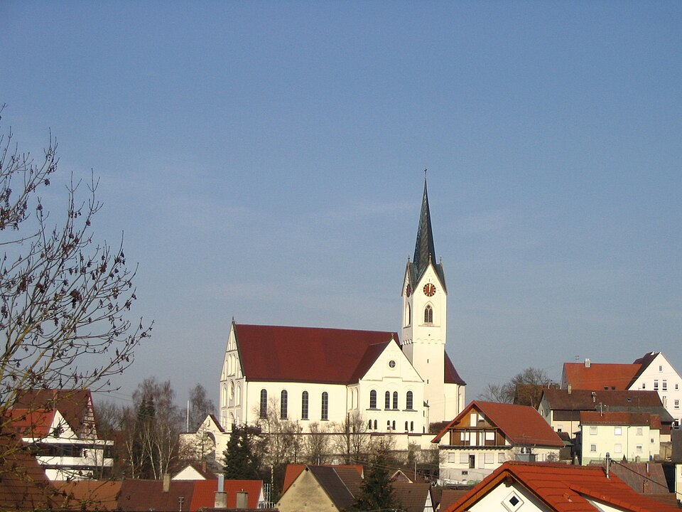 Umzug von Ertingen nach Zypern per Container: Ertingen Kirche – Foto: Wikimedia-Autor, CC BY-SA 3.0, via Wikimedia Commons Umzug von Ertingen nach Zypern per Container: Ertingen Kirche