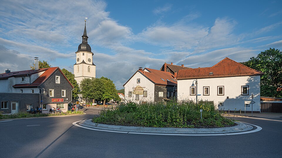 Umzug von Friedrichroda nach Zypern per Container: Thuringia Friedrichroda town – Foto: A.Savin, FAL, via Wikimedia Commons Umzug von Friedrichroda nach Zypern per Container: Thuringia Friedrichroda town