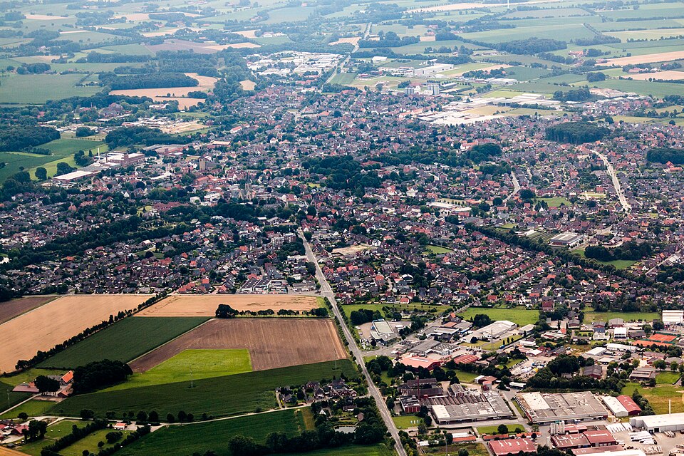 Umzug von Gescher nach Zypern per Container: Gescher, Ortsansicht – Foto: Dietmar Rabich, CC BY-SA 4.0, via Wikimedia Commons Umzug von Gescher nach Zypern per Container: Gescher, Ortsansicht