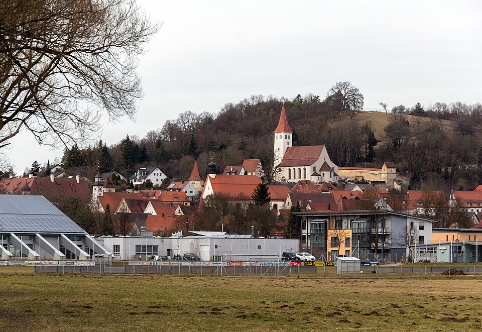 Umzug von Greding nach Zypern per Container: Stadtansicht Greding – Foto: Derzno, CC BY-SA 4.0, via Wikimedia Commons Umzug von Greding nach Zypern per Container: Stadtansicht Greding