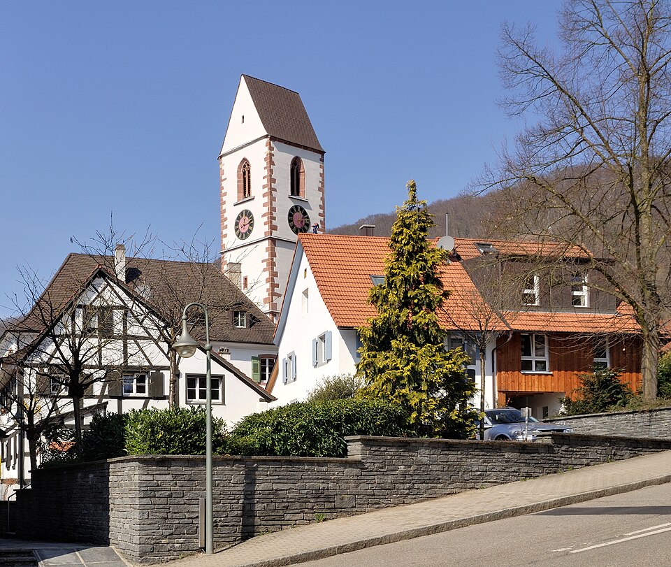 Umzug von Grenzach-Wyhlen nach Zypern per Container: Grenzach, St. in Grenzach-Wyhlen – Foto: Taxiarchos228, CC BY 3.0, via Wikimedia Commons Umzug von Grenzach-Wyhlen nach Zypern per Container: Grenzach, St. in Grenzach-Wyhlen