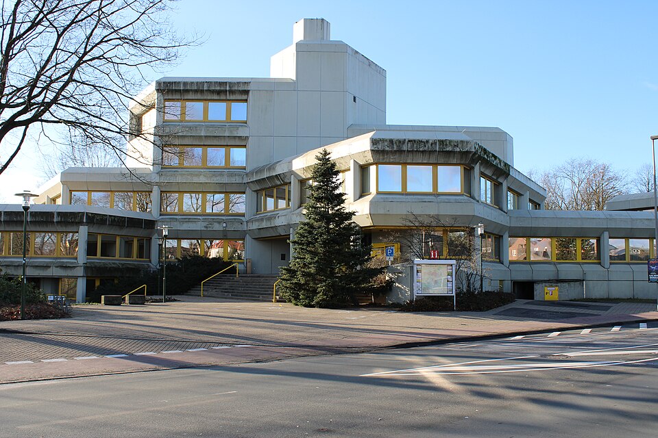 Umzug von Gronau (Westf.) nach Zypern per Container: Stadtansicht Gronau (Westf.) – Foto: Dr. Reiner Düren (RedPiranha at de.wikipedia), CC BY-SA 3.0 de, via Wikimedia Commons Umzug von Gronau (Westf.) nach Zypern per Container: Stadtansicht Gronau (Westf.)