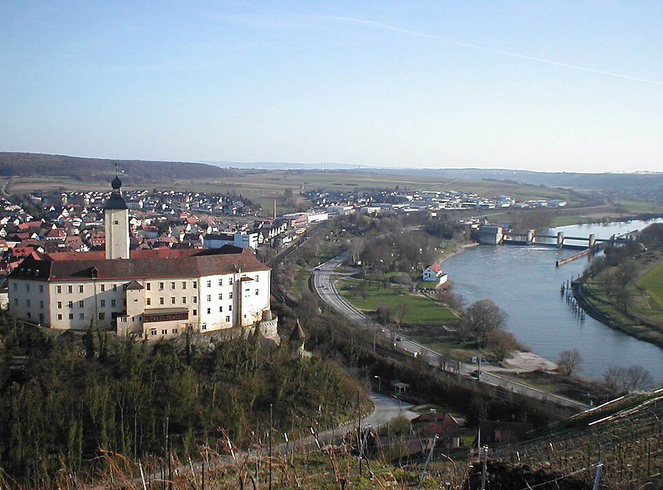 Umzug von Gundelsheim nach Zypern per Palette: Gundelsheim von – Foto: p.schmelzle, CC BY-SA 2.5, via Wikimedia Commons Umzug von Gundelsheim nach Zypern per Palette: Gundelsheim von