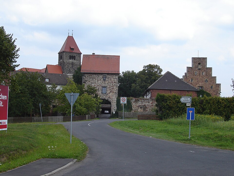 Umzug von Guxhagen nach Zypern per Container: Stadtansicht Guxhagen – Foto: Wikimedia-Autor, CC BY-SA 3.0, via Wikimedia Commons Umzug von Guxhagen nach Zypern per Container: Stadtansicht Guxhagen