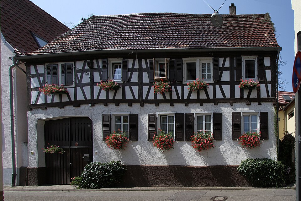Umzug von Hagenbach nach Zypern per Container: Stadtansicht Hagenbach