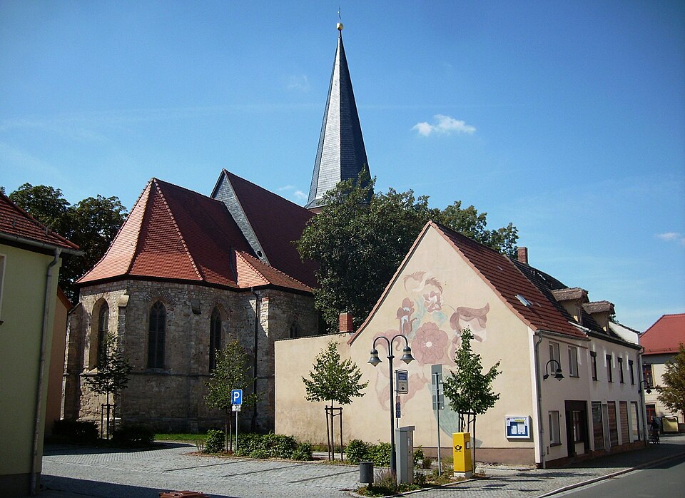 Umzug von Hohenmölsen nach Zypern per Container: Stadtansicht Hohenmölsen – Foto: Jwaller, CC BY-SA 3.0, via Wikimedia Commons Umzug von Hohenmölsen nach Zypern per Container: Stadtansicht Hohenmölsen