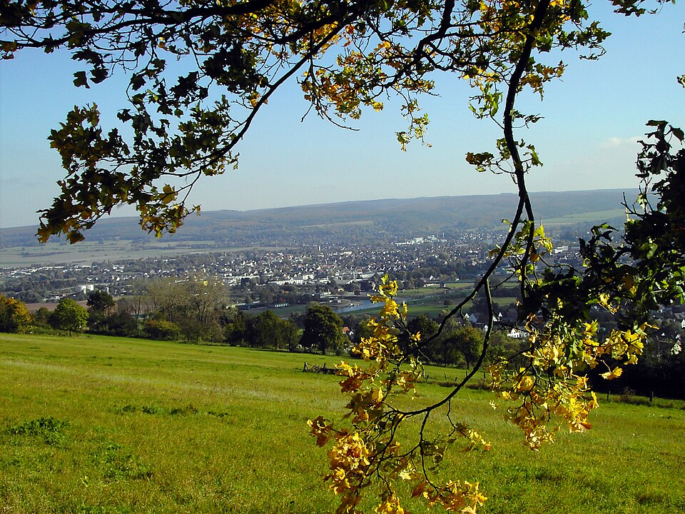 Umzug von Holzminden nach Zypern per Container: Holzminden Herbst