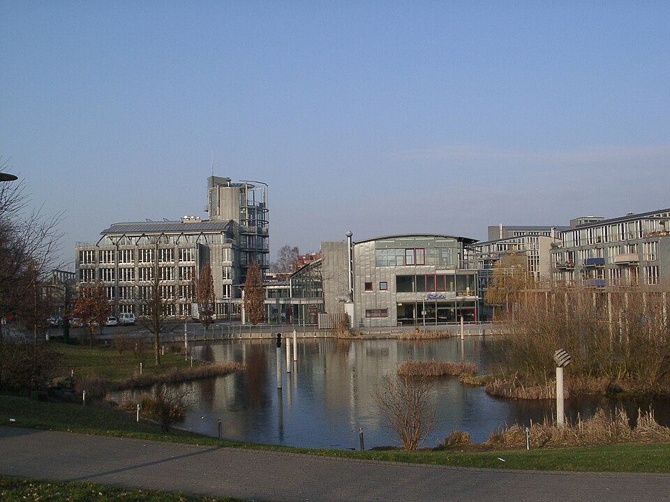 Umzug von Kaarst nach Zypern per Container: Stadtansicht Kaarst – Foto: Klaus Graf, CC BY 2.0, via Wikimedia Commons Umzug von Kaarst nach Zypern per Container: Stadtansicht Kaarst
