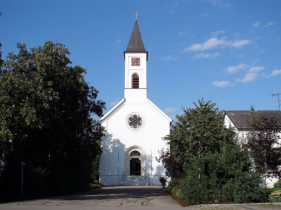 Umzug von Karlshuld nach Zypern per Container: Karlshuld St. Ludwig – Foto: Helmlechner, CC BY-SA 3.0, via Wikimedia Commons Umzug von Karlshuld nach Zypern per Container: Karlshuld St. Ludwig