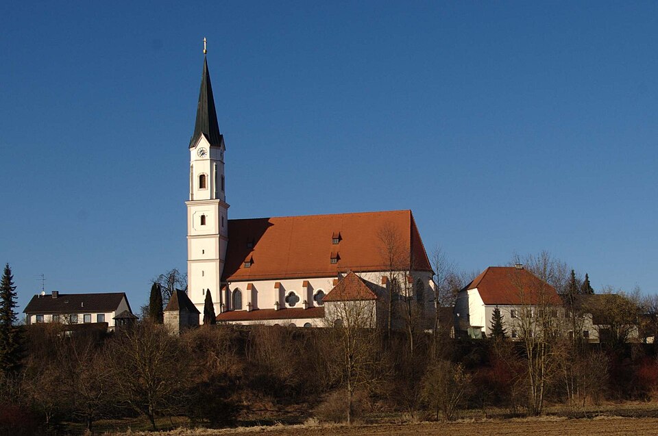 Umzug von Kirchdorf am Inn nach Zypern per Palette: Kirchdorf St Marien in Kirchdorf am Inn