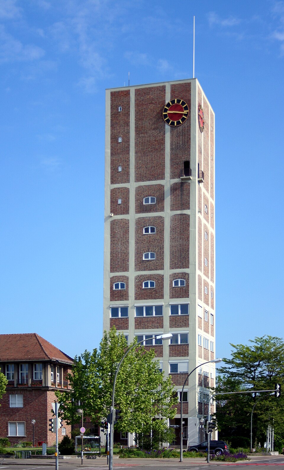 Umzug von Kornwestheim nach Zypern per Container: Rathaus Kornwestheim
