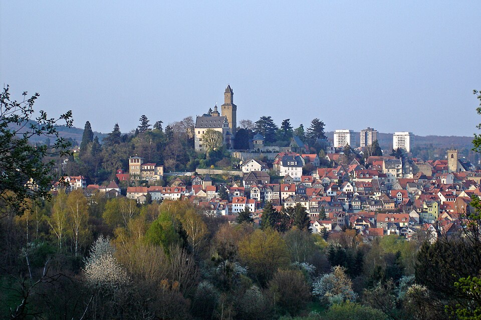 Umzug von Kronberg nach Zypern per Container: Stadtansicht Kronberg – Foto: MyName (dontworry), CC BY-SA 2.5, via Wikimedia Commons Umzug von Kronberg nach Zypern per Container: Stadtansicht Kronberg