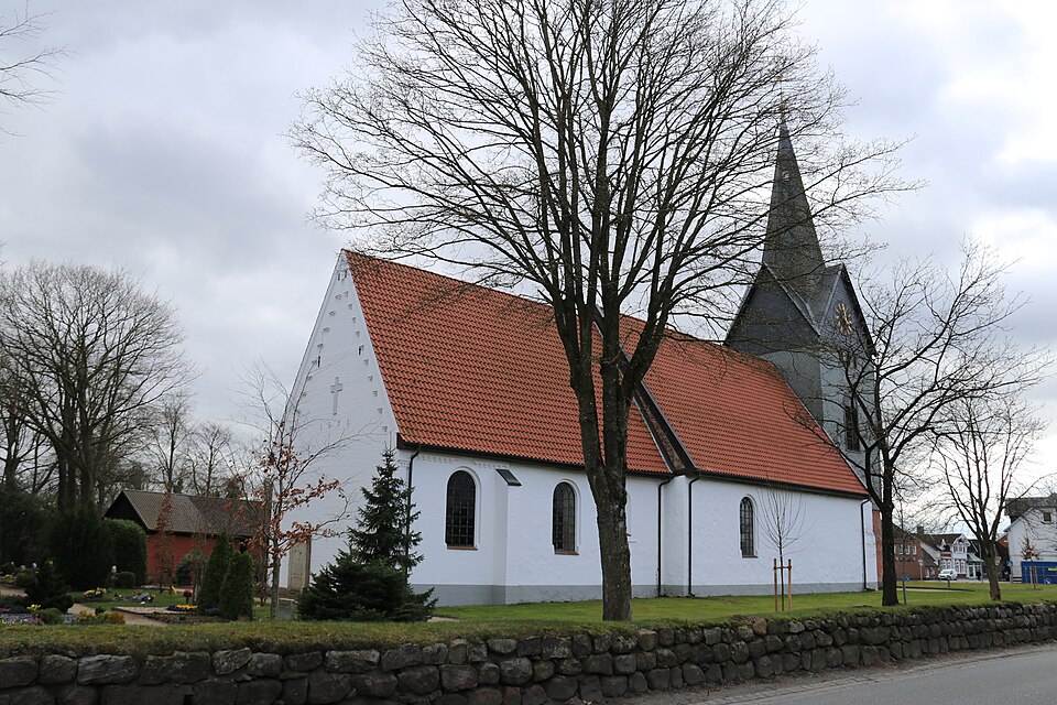 Umzug von Kropp nach Zypern per Container: Kirche Kropp – Foto: Mef.ellingen, CC BY-SA 4.0, via Wikimedia Commons Umzug von Kropp nach Zypern per Container: Kirche Kropp