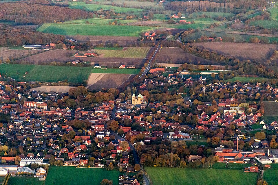 Umzug von Legden nach Zypern per Container: Osterwick, Ortsansicht -- -- in Legden – Foto: Dietmar Rabich, CC BY-SA 4.0, via Wikimedia Commons Umzug von Legden nach Zypern per Container: Osterwick, Ortsansicht -- -- in Legden