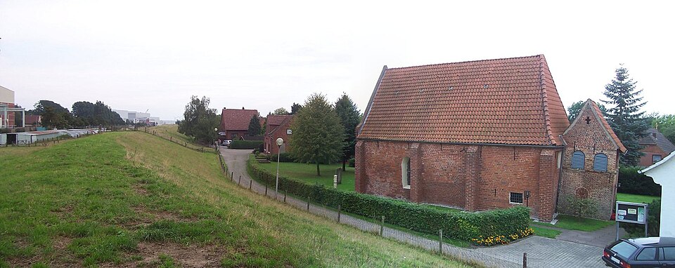 Umzug von Lemwerder nach Zypern per Container: Kapelle am Deich Lemwerder – Foto: Traveler100, CC BY-SA 3.0, via Wikimedia Commons Umzug von Lemwerder nach Zypern per Container: Kapelle am Deich Lemwerder