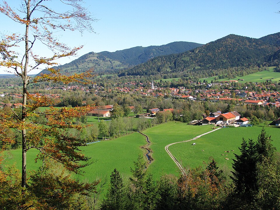 Umzug von Lenggries nach Zypern per Palette: Stadtansicht Lenggries