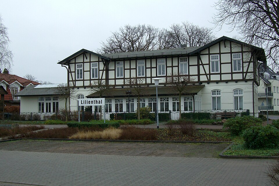 Umzug von Lilienthal nach Zypern per Container: Jan Reiners Bf – Foto: bukk, CC BY-SA 3.0, via Wikimedia Commons Umzug von Lilienthal nach Zypern per Container: Jan Reiners Bf