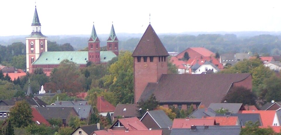 Umzug von Lohne (Oldenburg) nach Zypern per Container: St.Josef Gertrud in Lohne (Oldenburg) – Foto: Corradox, CC BY-SA 3.0, via Wikimedia Commons Umzug von Lohne (Oldenburg) nach Zypern per Container: St.Josef Gertrud in Lohne (Oldenburg)